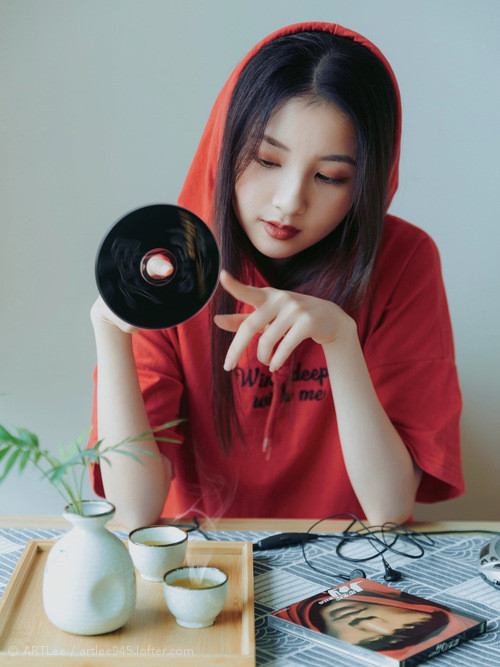 西班牙队大比分击败智利,美洲杯决赛临近,西班牙对美国比分