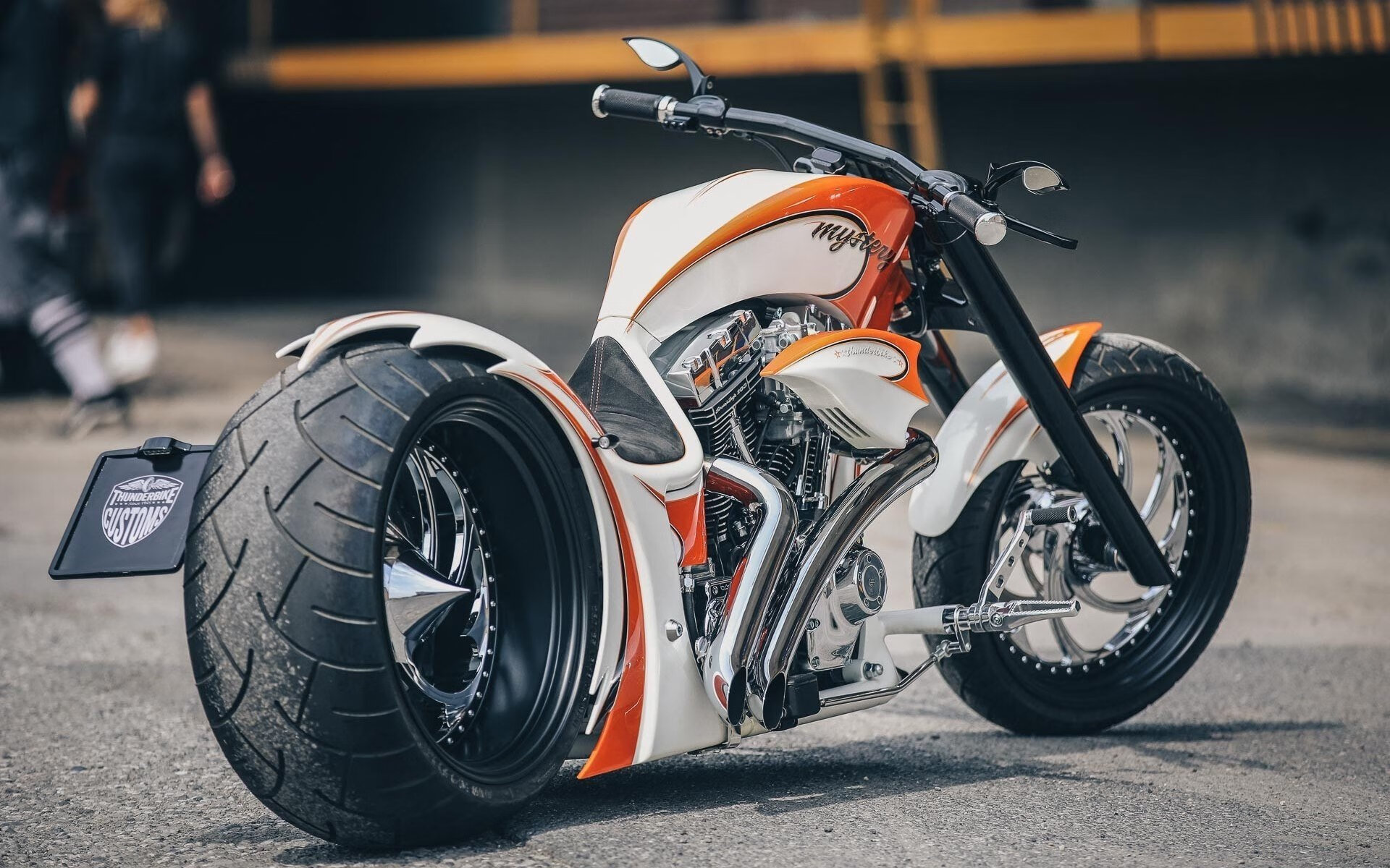 卡斯帕·科尔博突破极限刷新赛会纪录,卡尔·斯帕兹